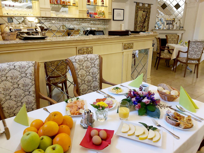 Food & Drinks 5, Pension U Golfu, Sokolov