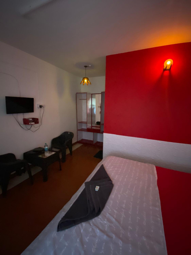 Bedroom 2, HANGOUT BEACH STAY, Kancheepuram