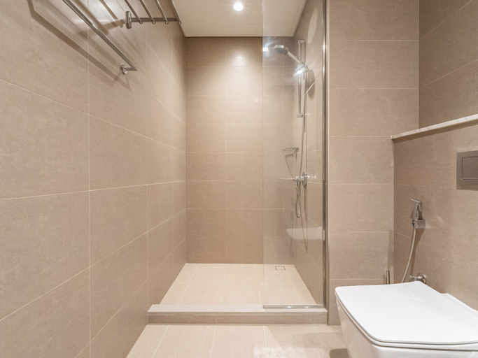 Bathroom 4, Cityscape Splendor Lavish 1BR Uptown, Dubai