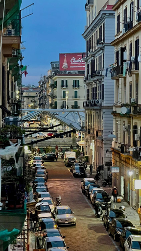 Others 5, MOMAROOMS, Napoli