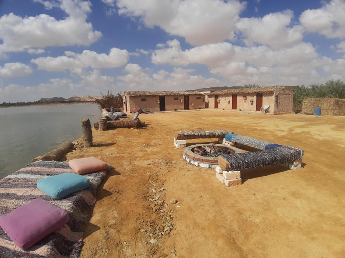 Others 4, M Biama Island, Siwa