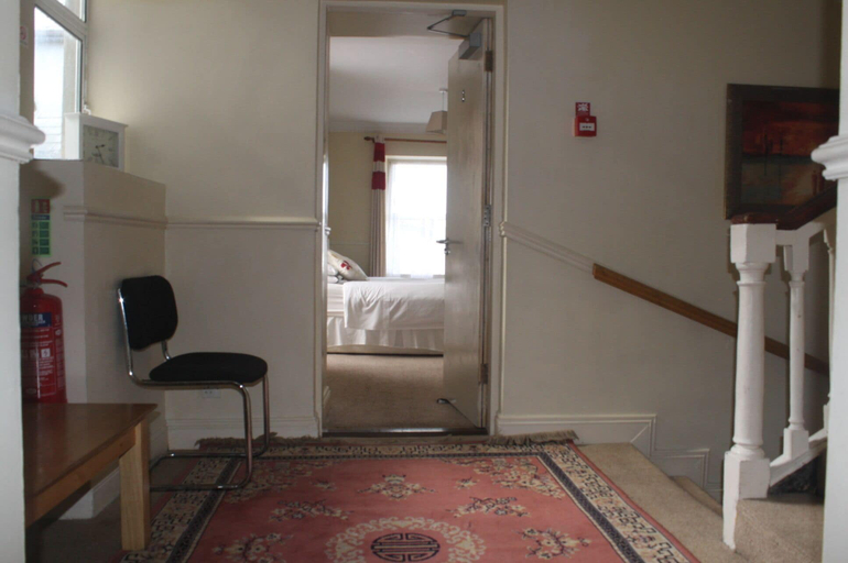 Bedroom 2, No 13 Townhouse