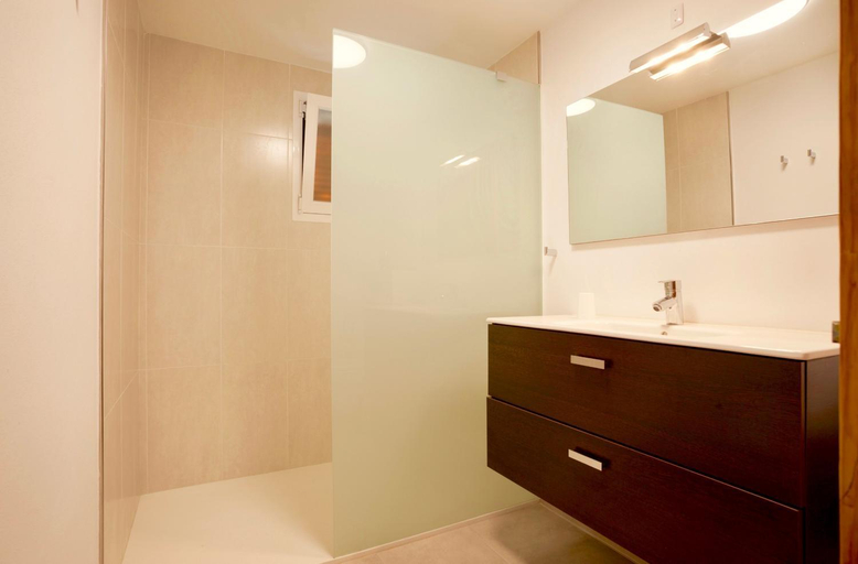 Bathroom, Villa Molinas by Sealand Villas, Baleares