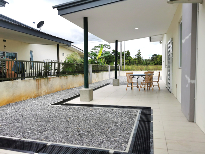Others 2, PEN KYU HOUSE1, Samarahan