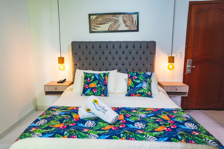 Bedroom 2, Villeta Resort Hotel, Villeta