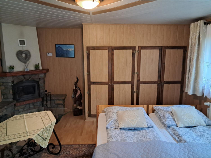 Bedroom 3, Willa Marianna, Tatra