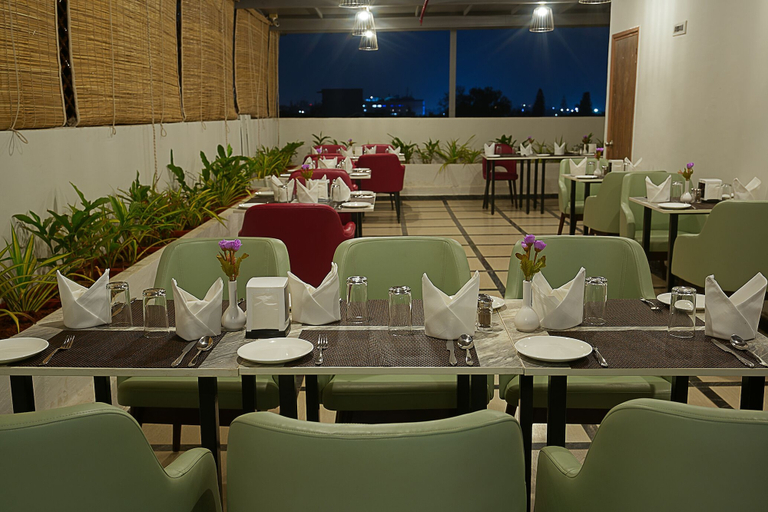 Food & Drinks 5, Grand Continent Malleshwaram A Sarovar Portico Affiliate Hotel, Bangalore