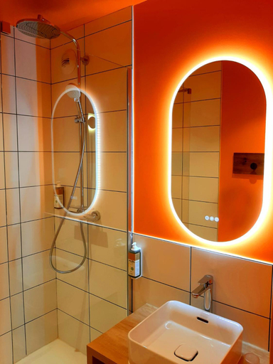 Bathroom 4, Greet hotel Castets Coeur des Landes, Landes