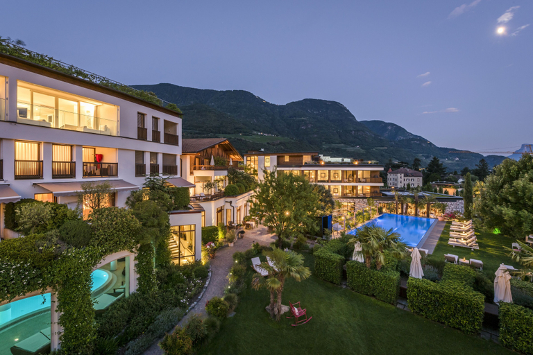 Exterior & Views 2, Hotel Ansitz Plantiz, Bolzano