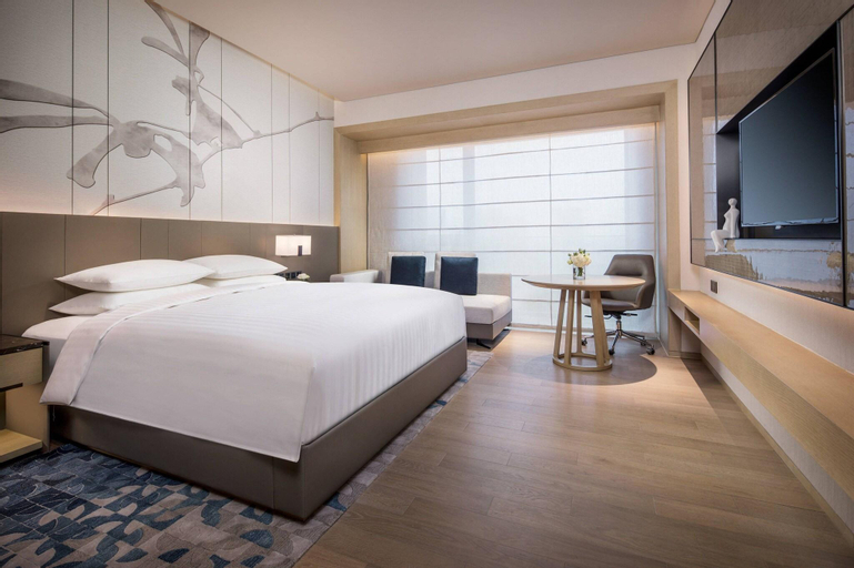 Bedroom 12
