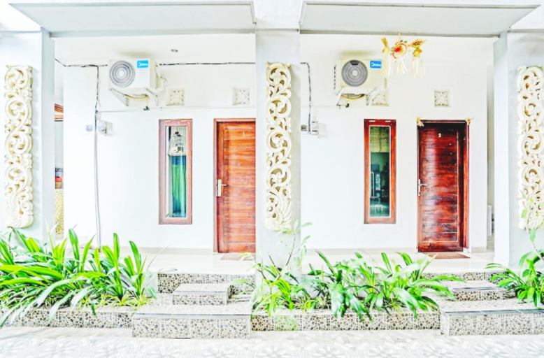 Exterior 19