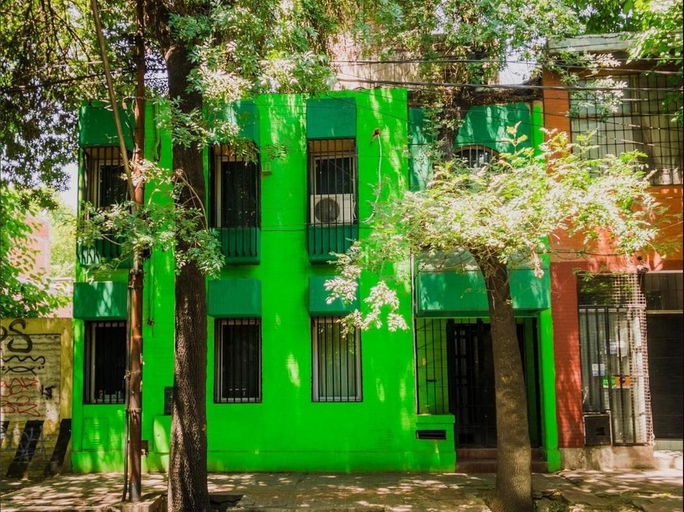 Others 5, Clover Hostel, Capital