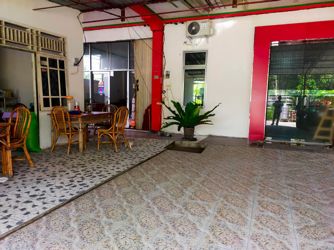 Ombai Guest House 27 Syariah Mitra RedDoorz, Palembang