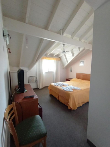 Bedroom 3, Hotel Belmar, Villa Gesell