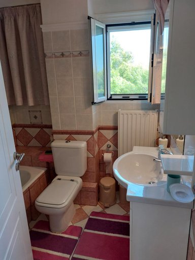 Bathroom, My Nafpaktos Resort, West Greece