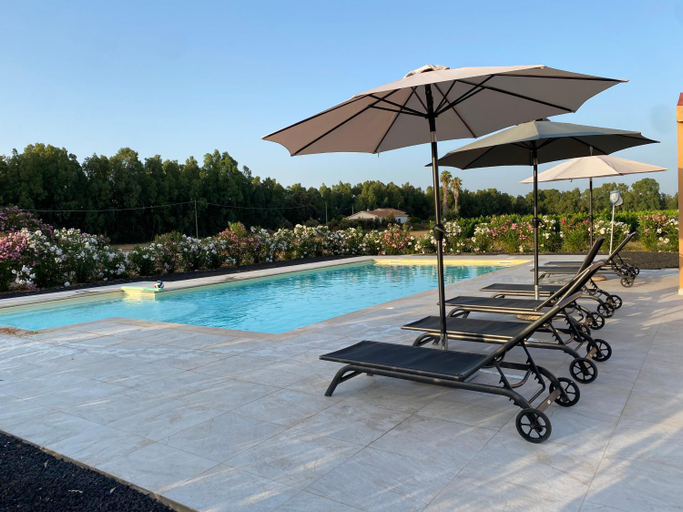 Others 3, Maris Suite - Romantic Jacuzzi, Sassari