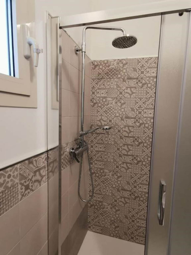 Bathroom 3, La Casa dei Gigli, Lecce