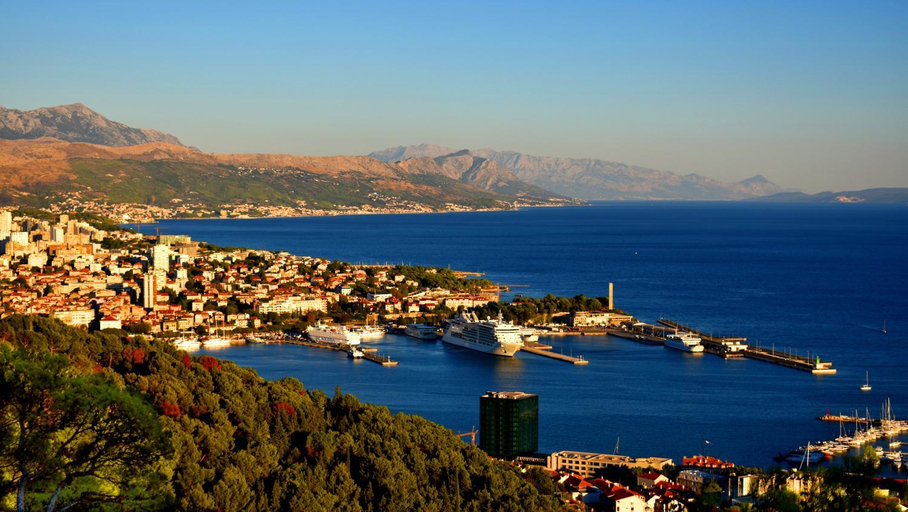 Others 3, Empress apartment, Split