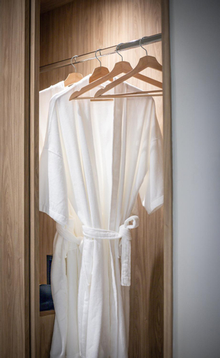 Amenities 6