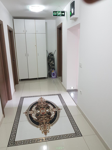 Others 3, Guest House Ginek