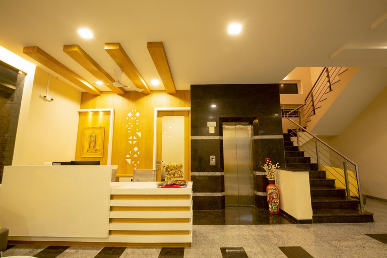 Public Area 2, Ponnis Hotel, Dindigul