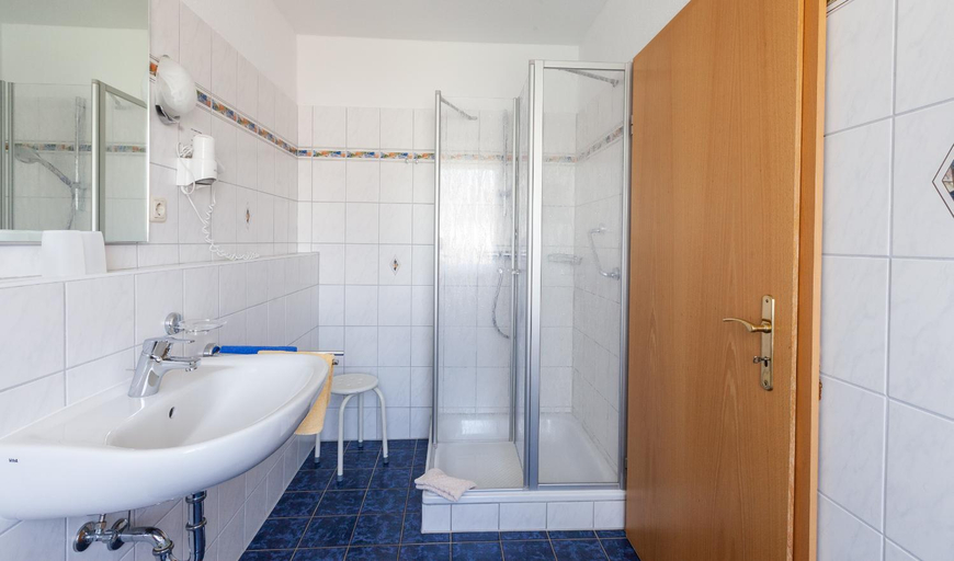 Bathroom 1, Hotel-Pension Wilken, Ammerland