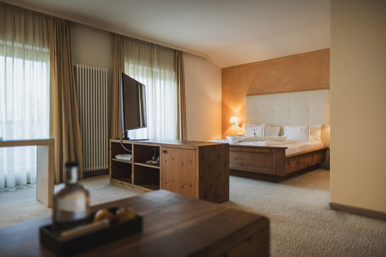 Bedroom 4, Hotel Ansitz Plantiz, Bolzano