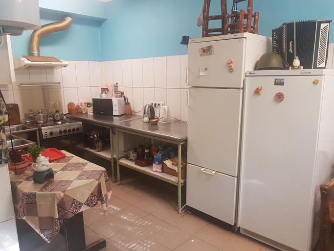 Others 5, Hostel P33, Tallinn