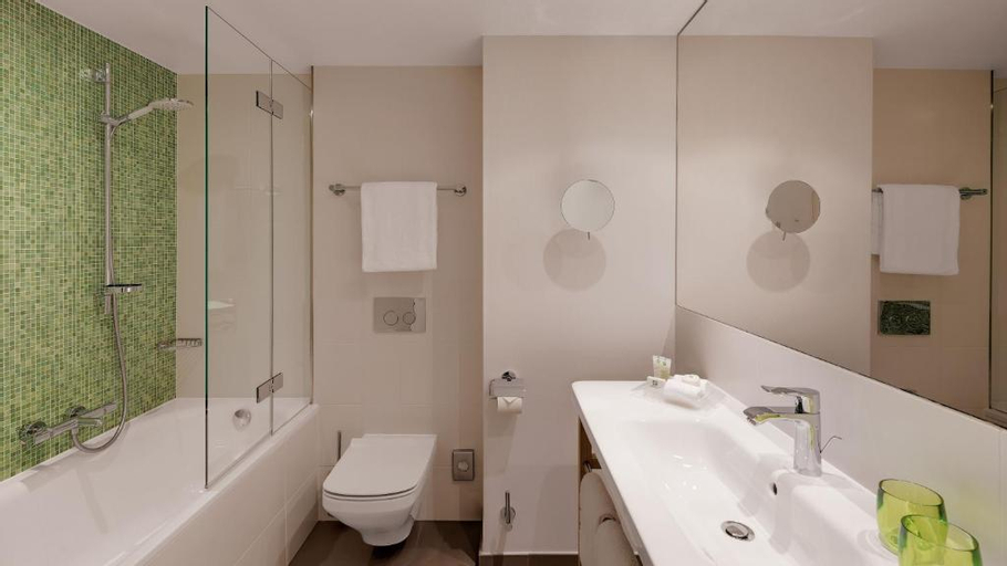 Bathroom 11