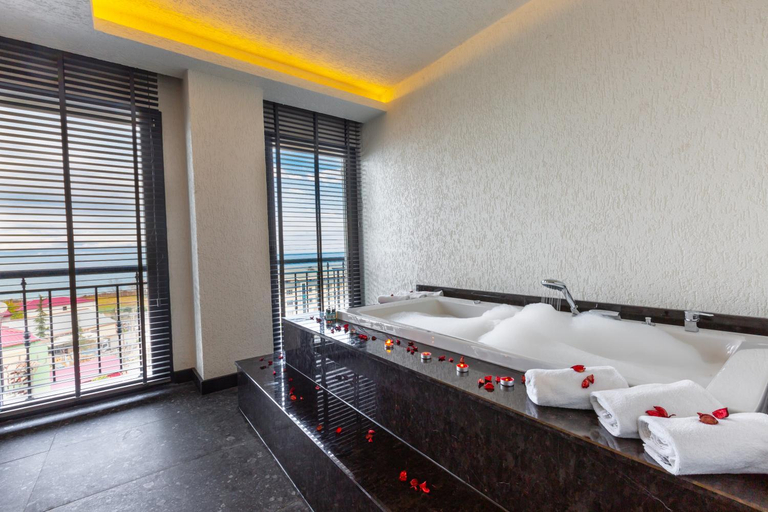 Bathroom 3, NEHIR OTEL, Merkez