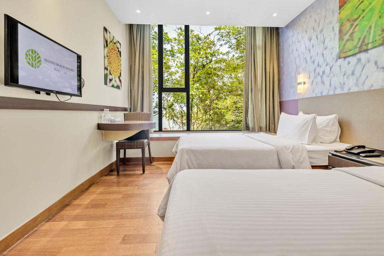 Bedroom 12