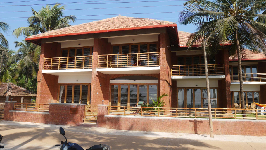 Others 5, Villa Malpe, Udupi