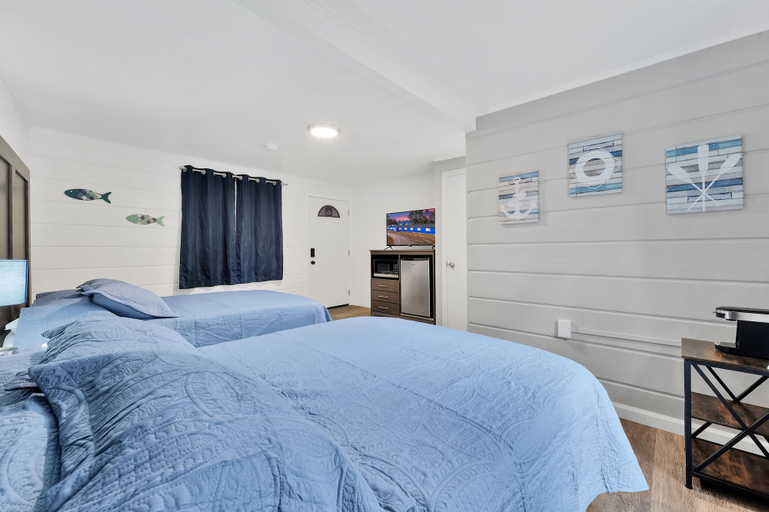 Bedroom 2, The Blue Anchor at Houghton Lake, Roscommon