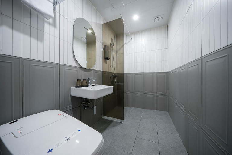 Bathroom 4, Browndot Hotel Mokpo Gotbawi, Muan