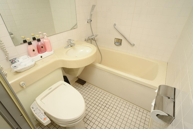 Bathroom 4, daiichi inn park, Sendai