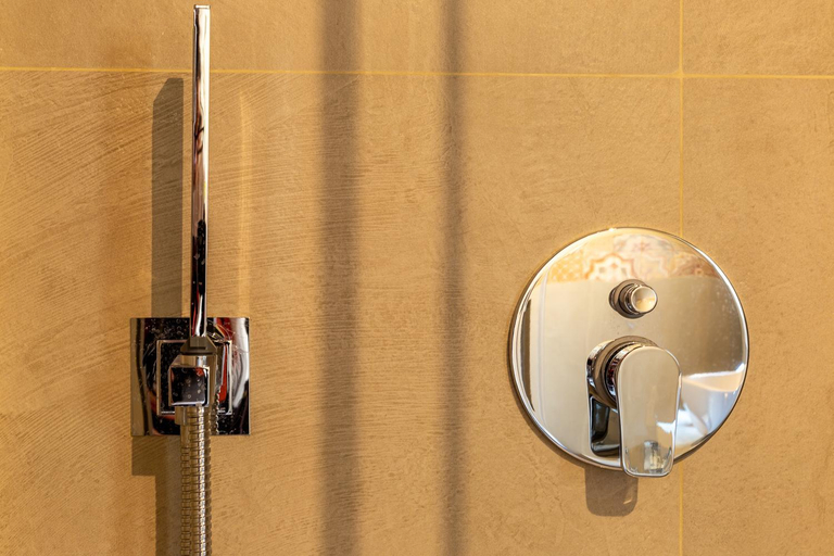 Bathroom 2, Sant'Alfonso, Agrigento