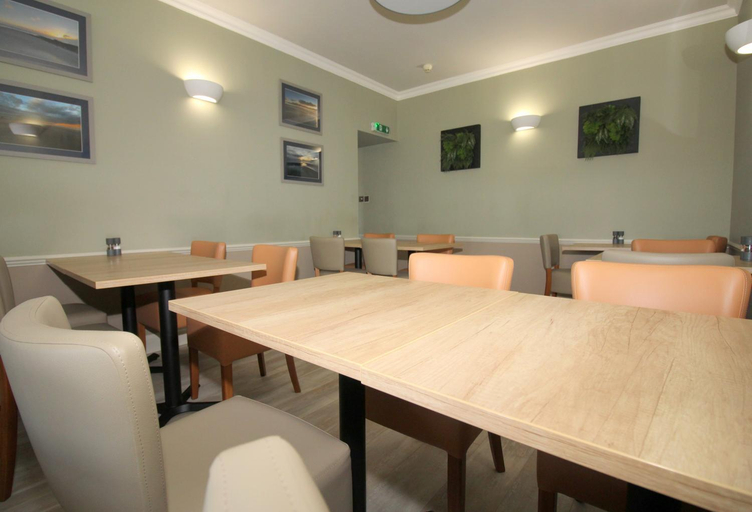 Food & Drinks 5, Temple View Hotel, Eilean Siar