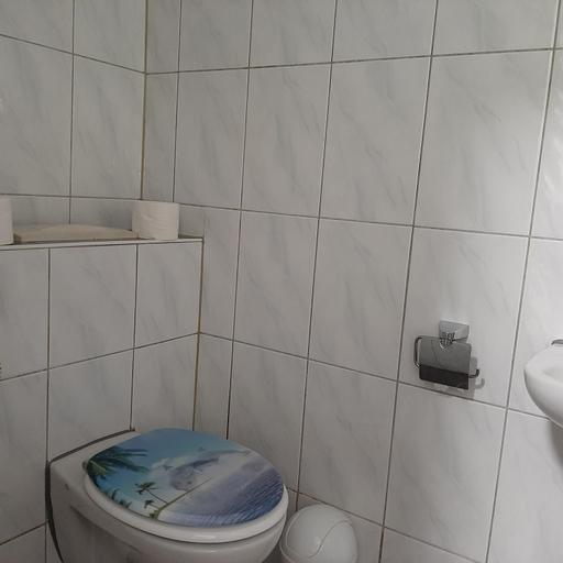 Others 3, WG Zimmer in Sudthuringen, Schmalkalden-Meiningen