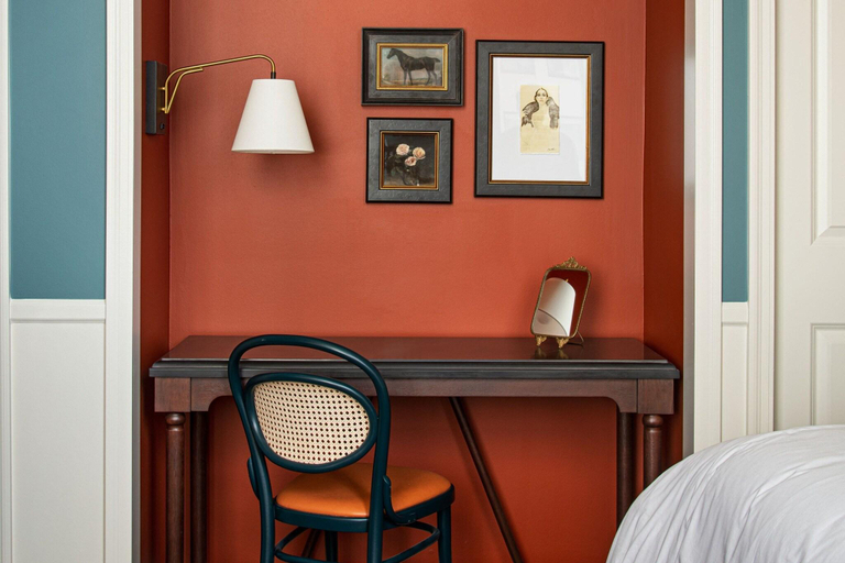 Bedroom 26