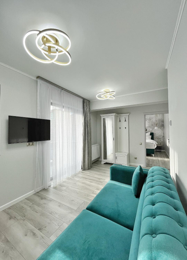Others 5, Glam Studios, Sibiu