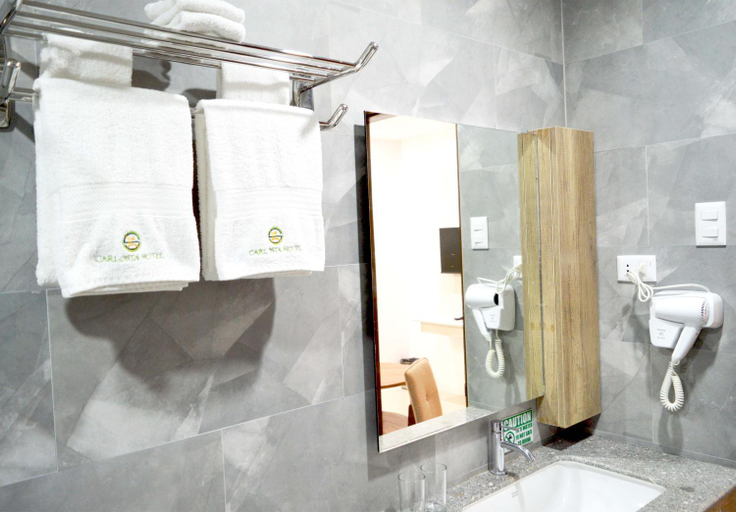 Bathroom 2, Carlosta Hotel, Ormoc City