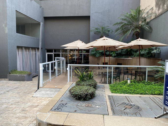 Food & Drinks 4, Apart-Hotel World Square melhor localizacao SP, São Paulo