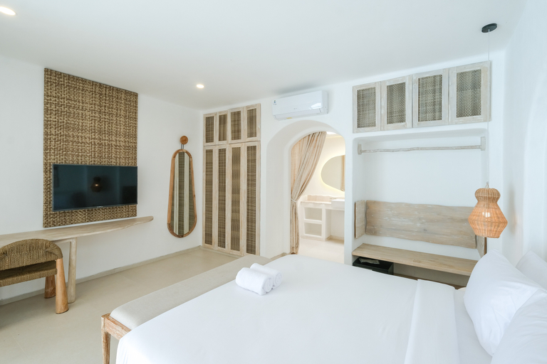 Bedroom 13