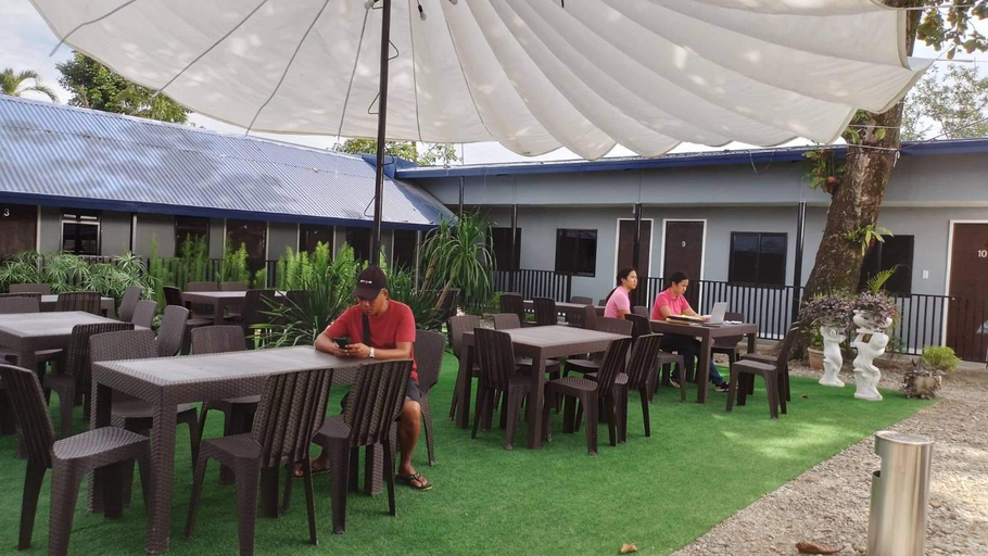 2, The Tent Sipalay, Sipalay City