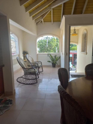 Others 5, casa maria, Villa Hermosa