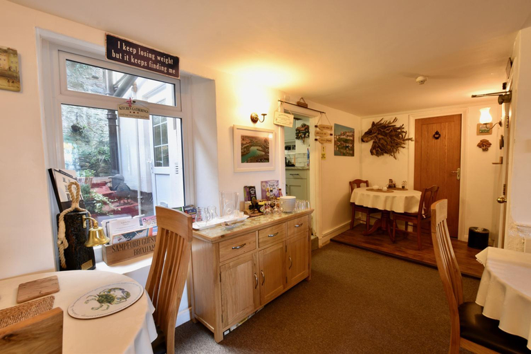 Others 3, Sampford Harbour Side Guest House, Torbay