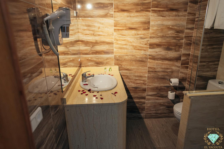 Bathroom, El Yacouta, Tétouan