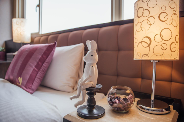 Bedroom 12
