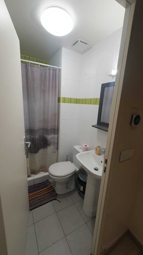 Bathroom 5, Hotel Le Privilege, Seine-Saint-Denis