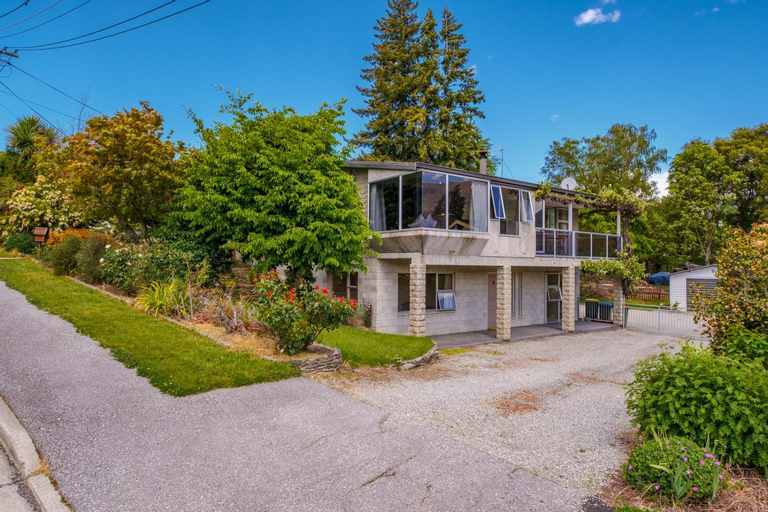 Taha Wai - Wanaka Holiday Home, Queenstown-Lakes
